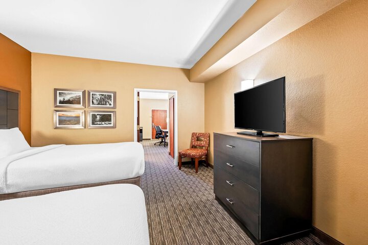 La Quinta Inn & Suites by Wyndham Boone University