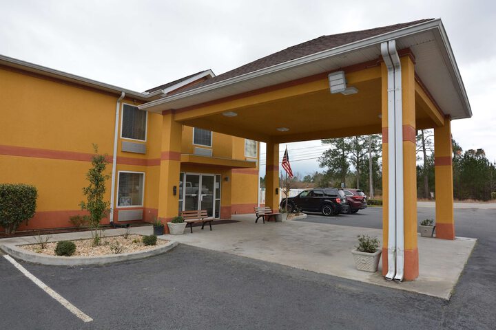 Hotel 10 of 50