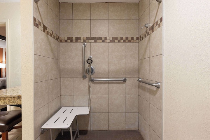 Ramada by Wyndham Elko Hotel at Stockmens Casino