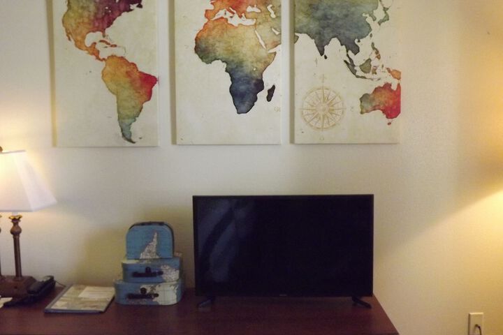 Room 118 of 175