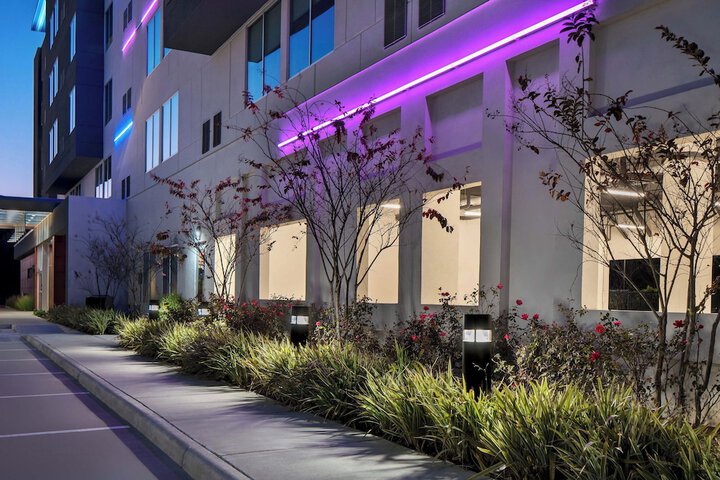 Aloft by Marriott Shenandoah Woodlands Area