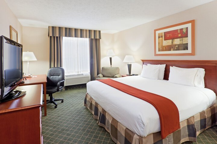 Holiday Inn Express & Suites Kent - University Area by IHG