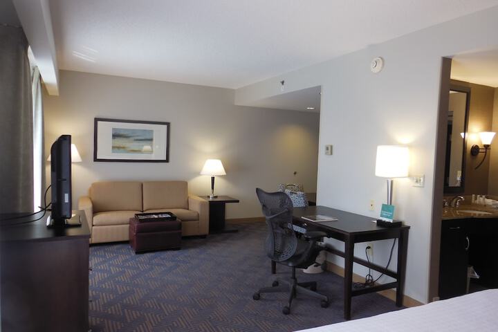 Room 42 of 79