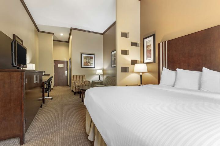 Room 20 of 38