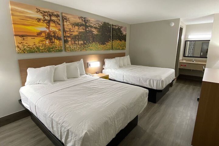 Room 29 of 35