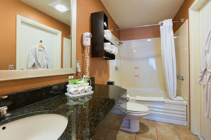 Holiday Inn Express Hotel & Suites San Jose-Morgan Hill by IHG