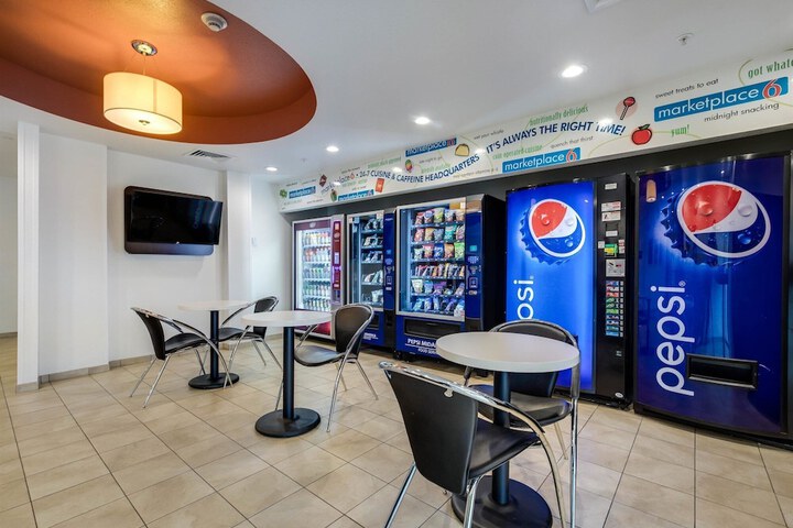 Motel 6 Poplar Bluff MO