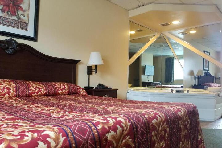 Perry-O Inn & Suites