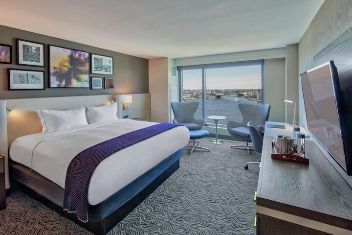 Room 41 of 108