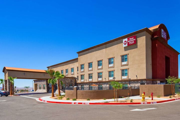 Best Western Plus New Barstow Inn & Suites