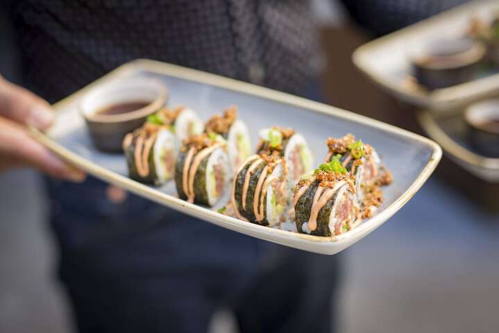 Dining 90 of 130
