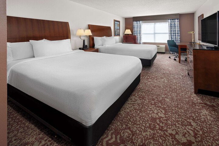 Room 20 of 39