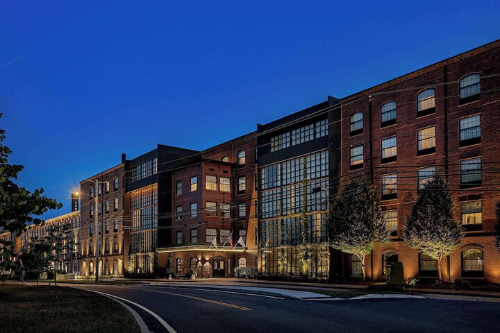 Hotel 16 of 104
