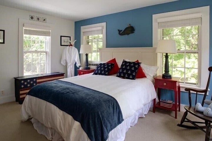 Room 27 of 40