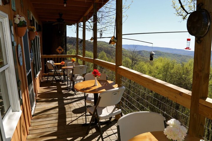 Alpine Inn