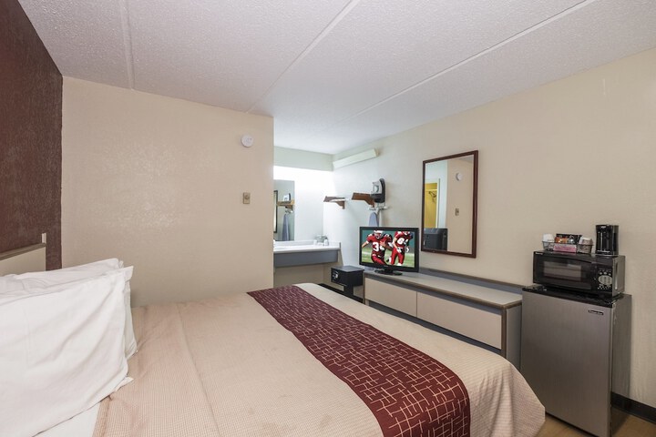 Room 10 of 22