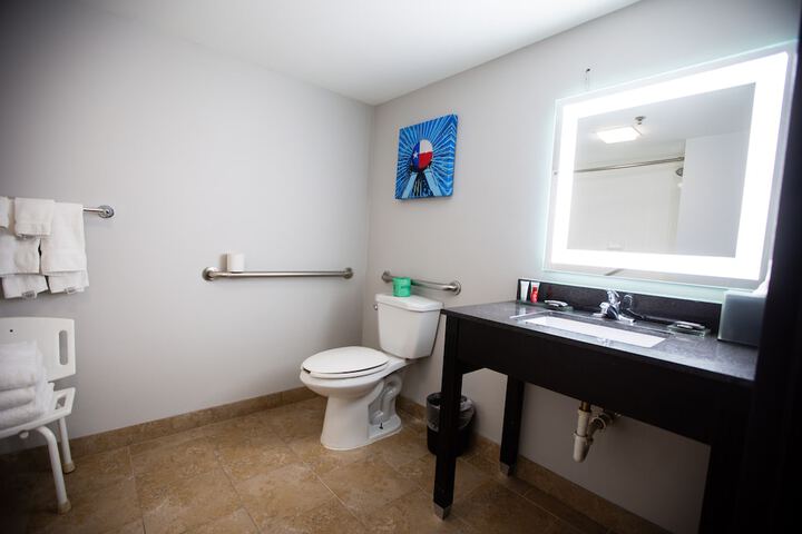 Room 32 of 55