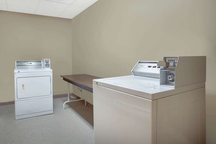 Room 14 of 21