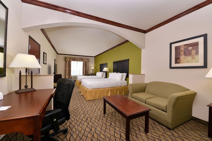 Room 33 of 49