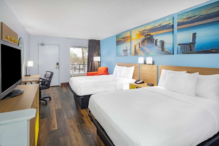 Room 20 of 26