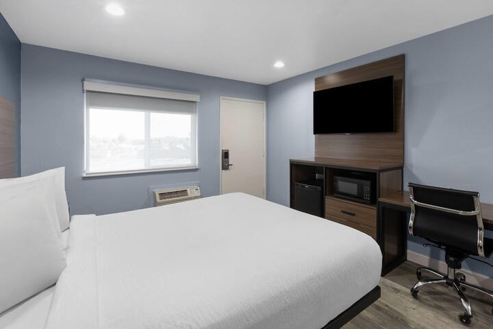 Days Inn by Wyndham Arroyo Grande / Pismo Beach