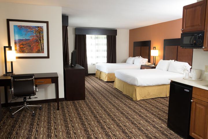 Room 19 of 36