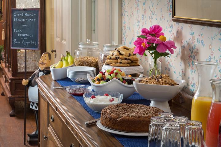 Breakfast/Coffee Service 63 of 72