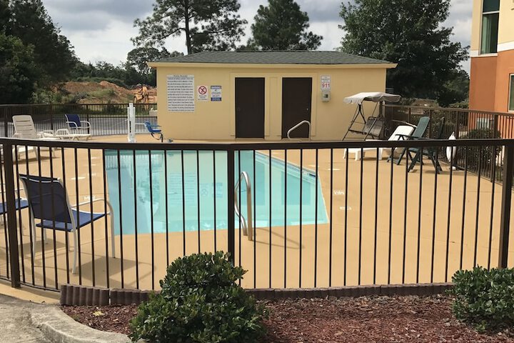 Pool 3 of 44