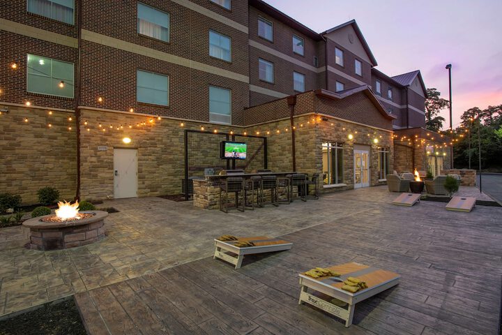 Terrace/Patio 70 of 76