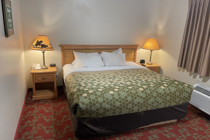 Room 14 of 18