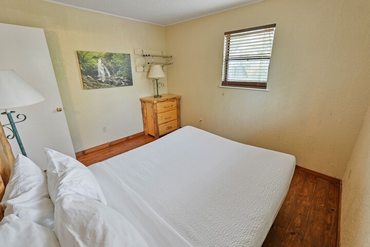 Room 214 of 345