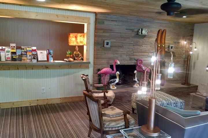 The Saugatuck Retro Resort Motel