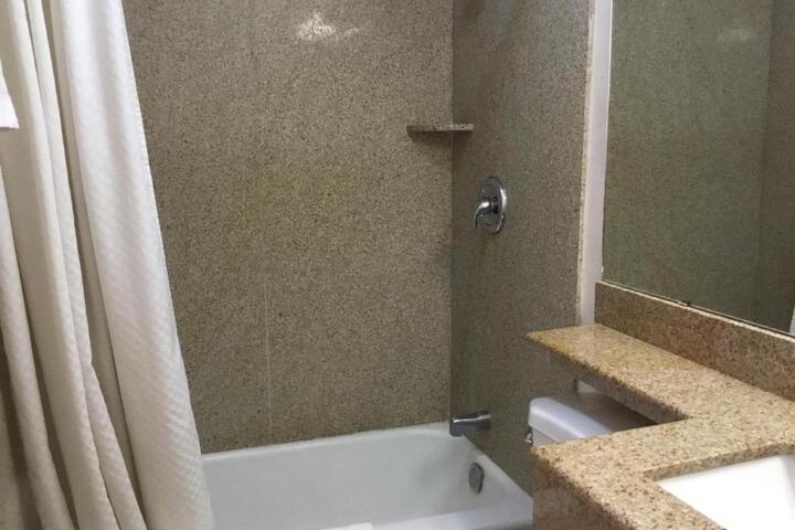 Budget Inn Plainview