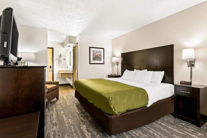 Quality Inn Traverse City