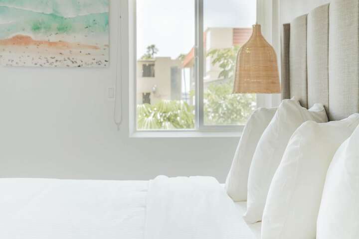 Room 43 of 67
