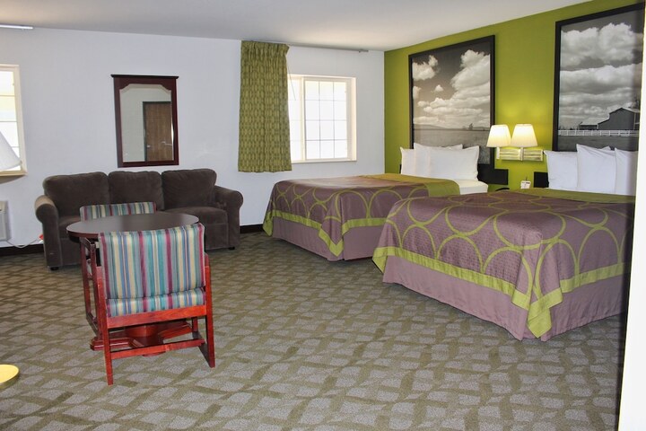 Room 19 of 38