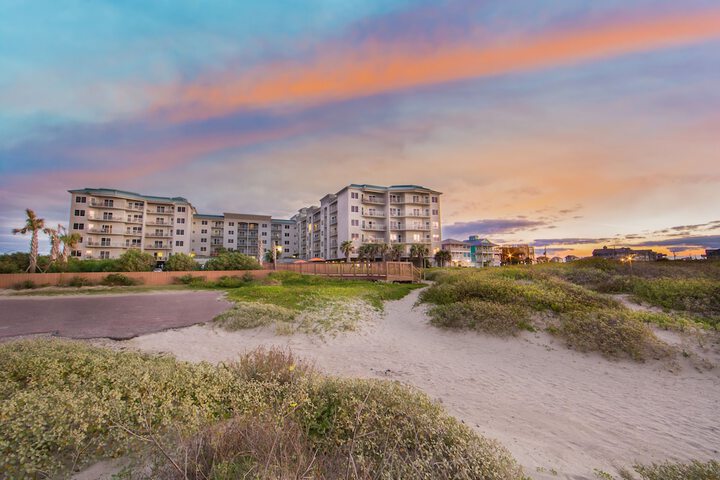 Holiday Inn Club Vacations Galveston Beach Resort by IHG
