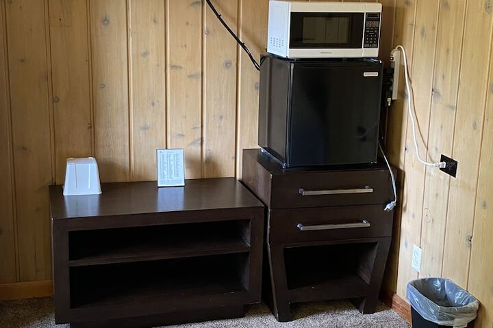 Room 11 of 23