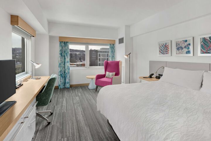 Room 13 of 41