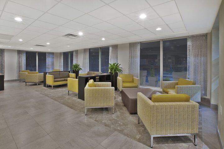 Holiday Inn Columbus Dwtn-Capitol Square by IHG