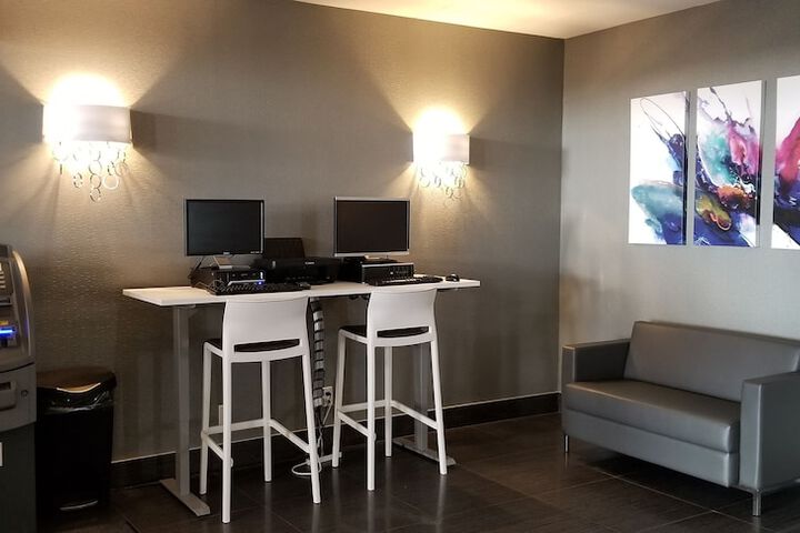 Best Western Laval-Montreal