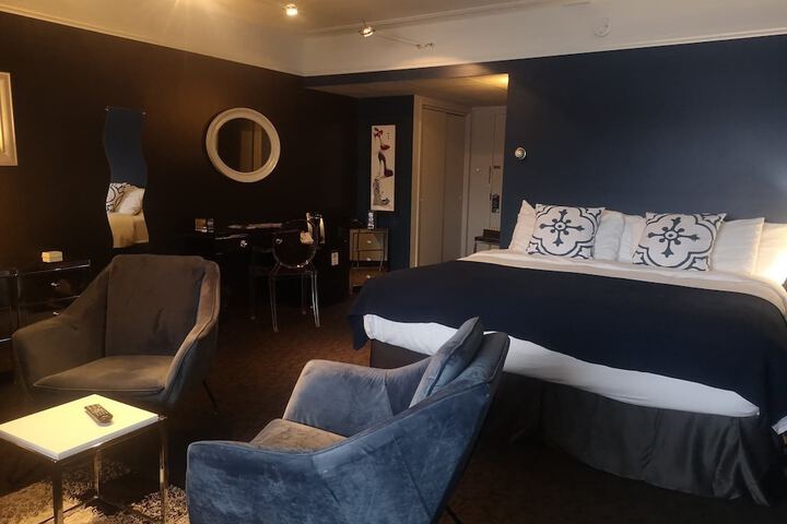 Room 35 of 57