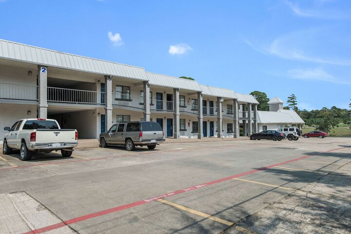 Hotel 5 of 26
