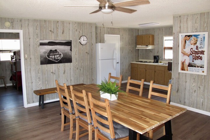 Little Teds Cottages