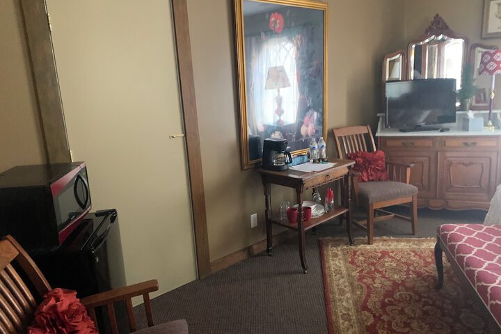 Room 69 of 107