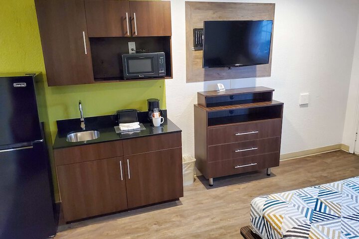 Room 15 of 35