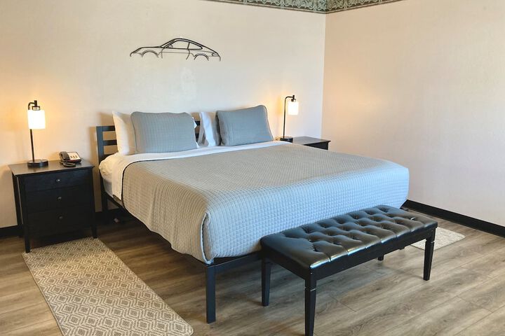 Room 57 of 125