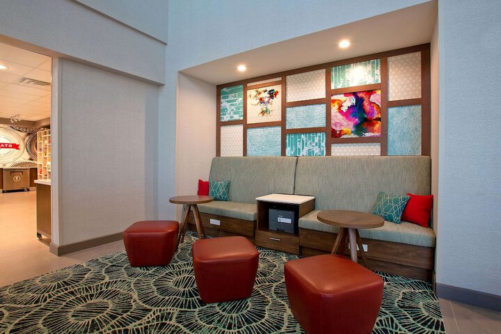 Hotel Interior 13 of 40