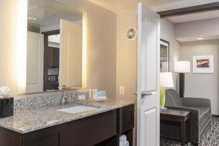 Homewood Suites by Hilton Columbus / Polaris OH