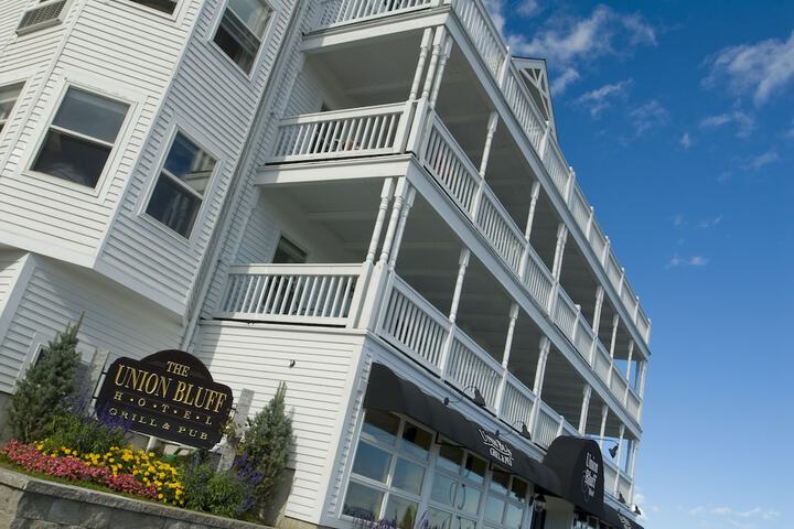 Union Bluff Hotel & Meeting House